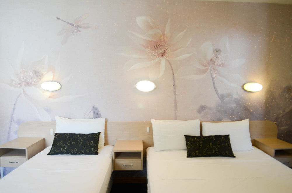 Motel Airport 3*