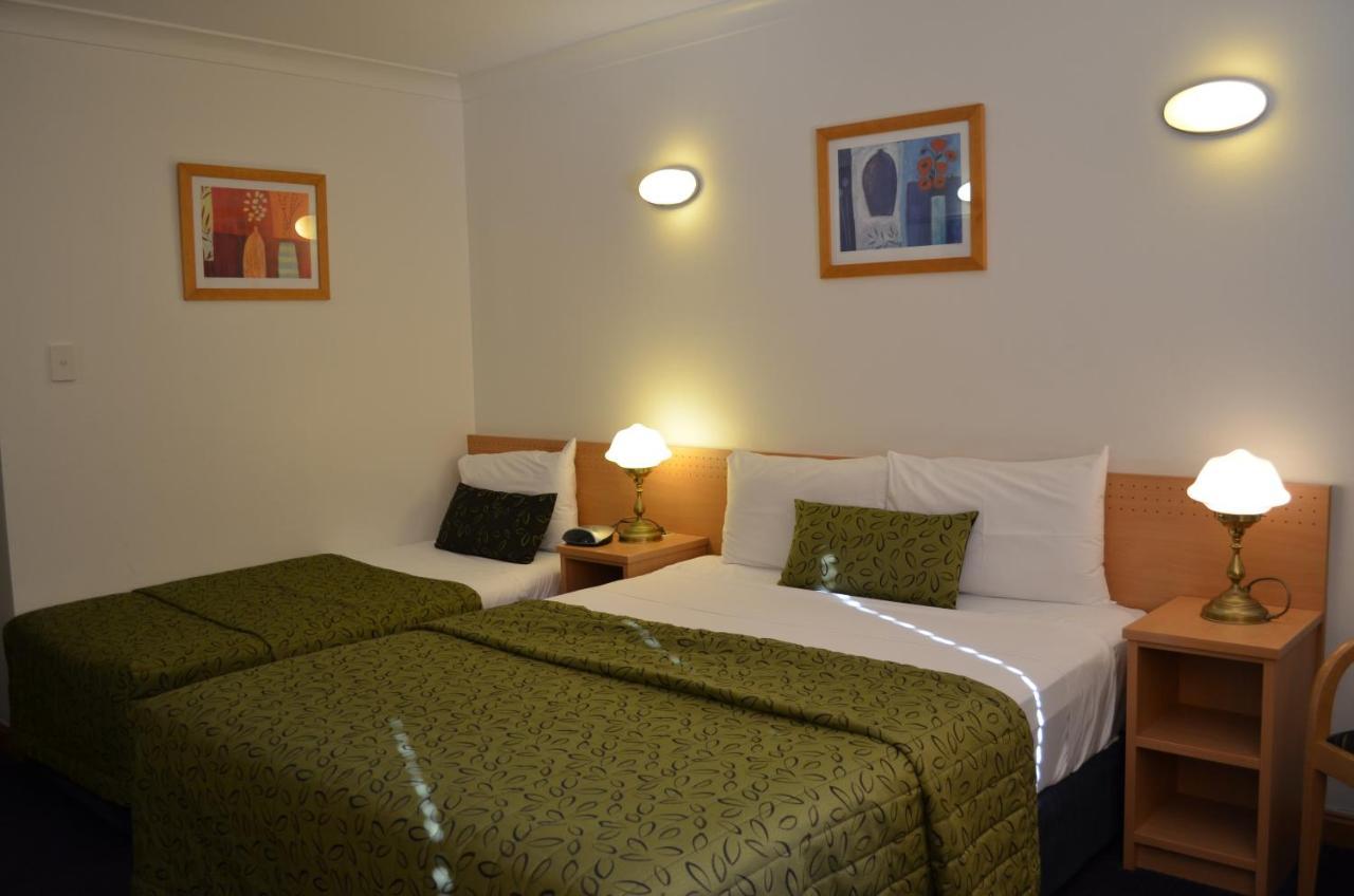 Motel Airport 3*